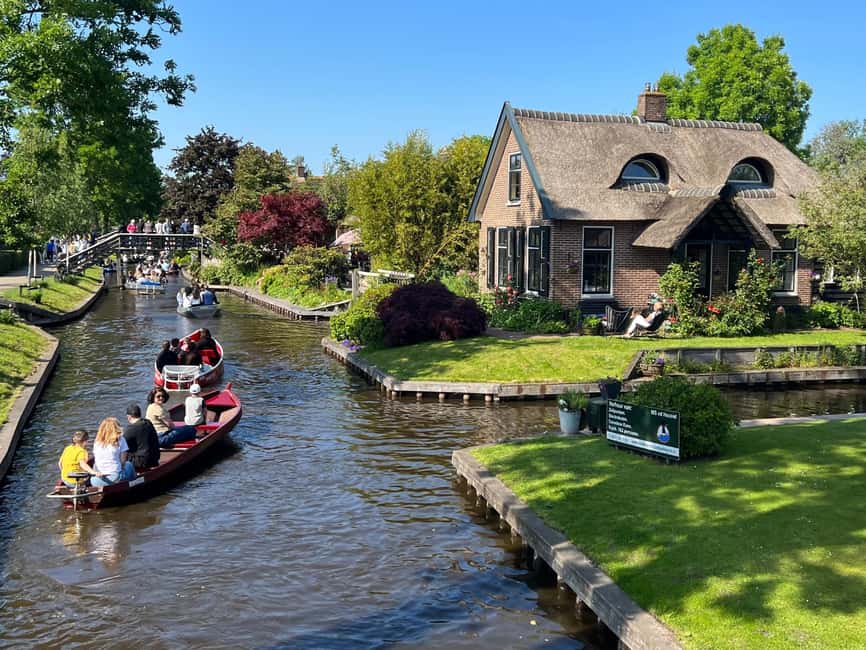image n.8 of Amsterdam: Keukenhof Tulip Garden and Giethoorn Experience activity in Lisse, uploaded by supplier