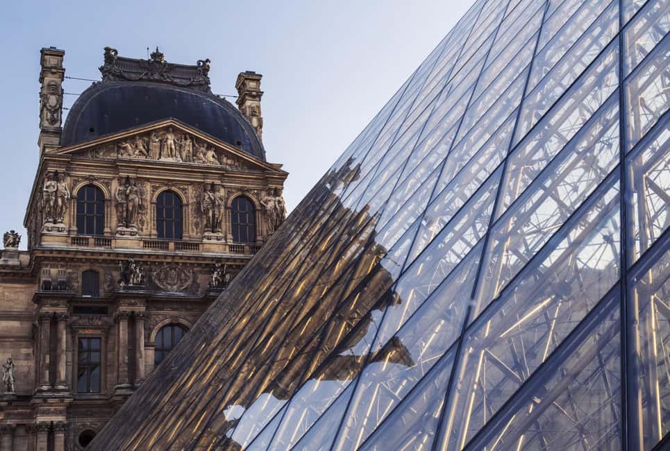 Image N°4 de Paris : Visite d'une jounée avec le Louvre, la Tour Eiffel et Notre Dame activité à Paris, publiée par le prestataire