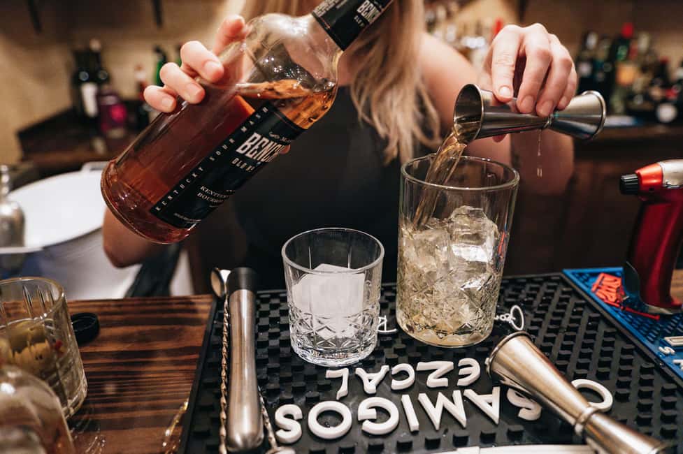 image n.13 of Charleston: Speakeasy Sagas Prohibition Pub Crawl activity in Charleston, uploaded by supplier