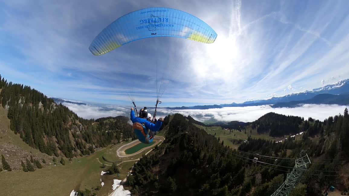 Bild Nr. 6 von Lenggries: Tandem-Gleitschirmflug Aktivität in Bayern, hochgeladen vom Anbieter