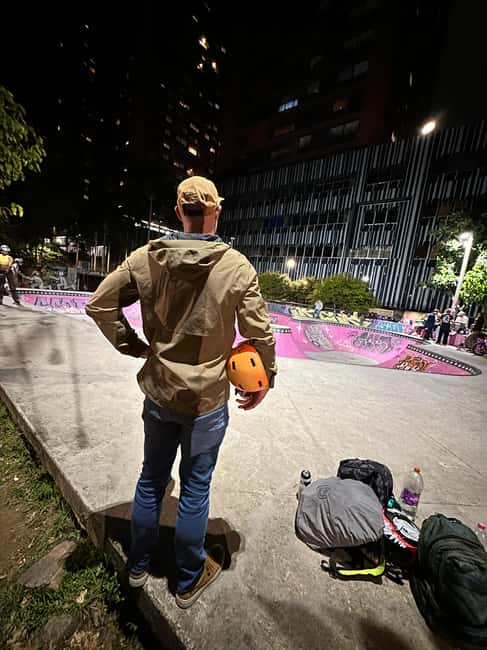 imagem n.12 de Medellín: Anda de E-Bike como um local com lanche incluído atividade em Medellín, carregada pelo fornecedor