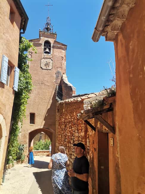 imagem n.9 de De Marselha: Tour particular personalizado de um dia pela Provença atividade em Avignon, carregada pelo fornecedor