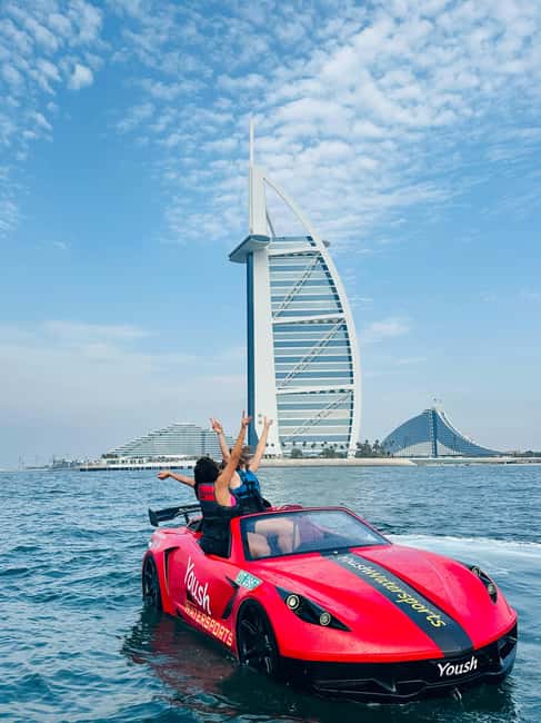 Immagine nº 2 di Dubai: Tour in auto a reazione di 30 minuti del Burj Al Arab con gelato attività a Dubai, caricata dal fornitore