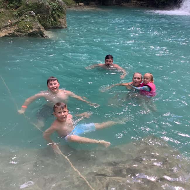 imagem n.5 de Falmouth: Excursão a Dunn's River Falls com Blue Hole atividade em Ocho Rios, carregada pelo fornecedor