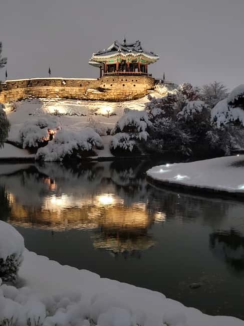 image n.17 of From Seoul: Evening Tour to UNESCO Suwon Hwaseong Fortress activity in Suwon, uploaded by supplier