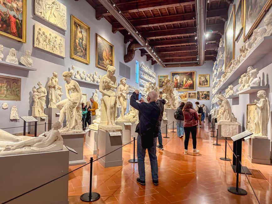 image n.31 of Florence: Michelangelo's David Entrance Ticket and Audio App activity in Florence, uploaded by supplier
