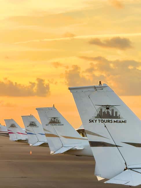 image n.8 of Miami Beach: South Beach Private Airplane Tour with Drinks activity in Miami, uploaded by supplier