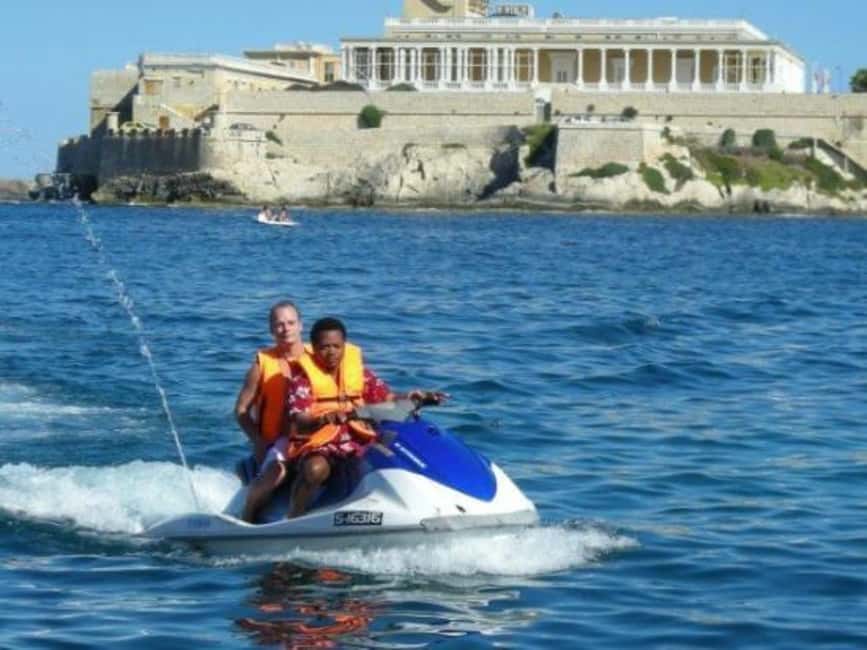 bild nr.11 av Malta: Uthyrning av vattenskoter aktivitet i San Ġiljan, uppladdad av arrangören
