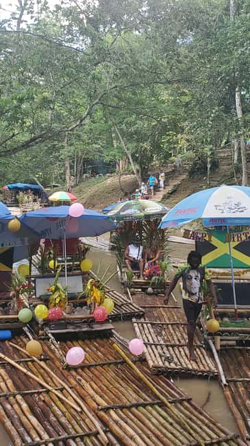 imagem n.16 de Montego Bay: Cruzeiro em jangada de bambu no Great River atividade em Montego Bay, carregada pelo fornecedor