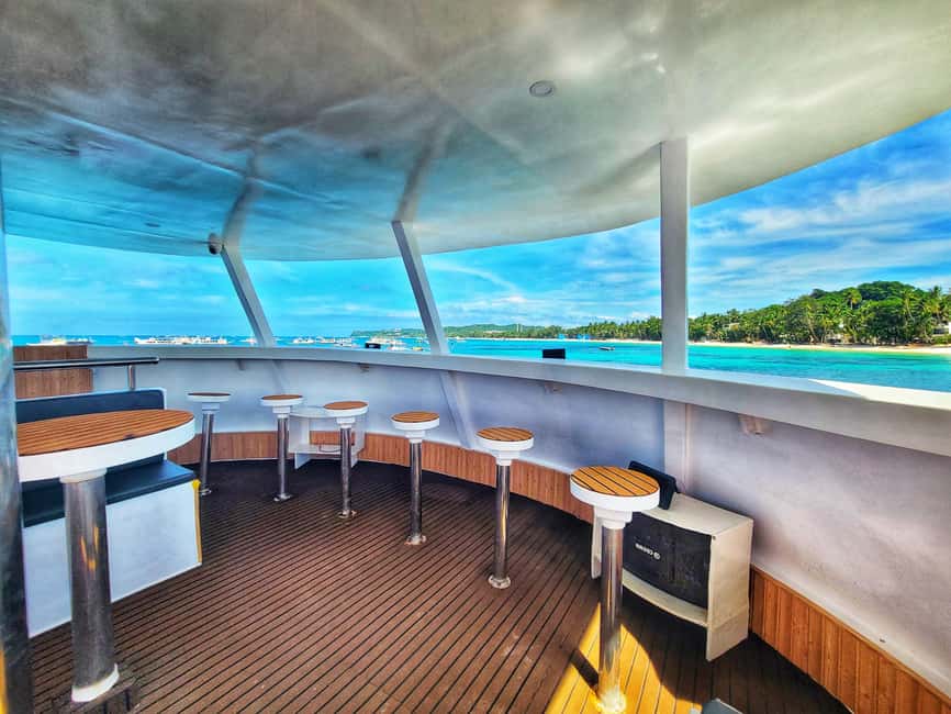 bild nr.7 av Boracay: Ultimate Party Cruise ombord på Andy World Yacht aktivitet i Boracay, uppladdad av arrangören