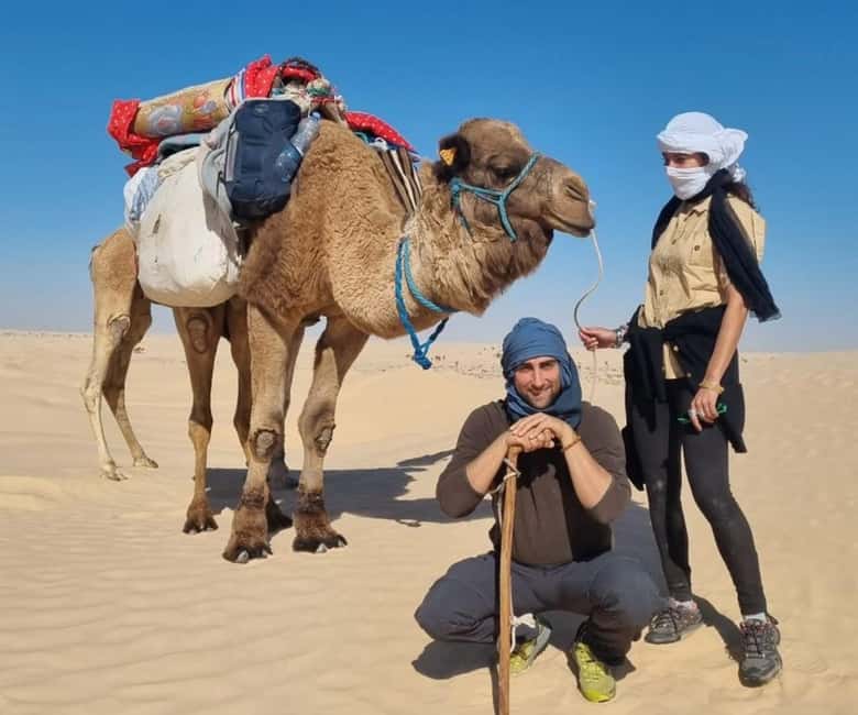 Image N°1 de Sahara Tunisie : Trekking à dos de chameau et Bivouac pour 2 Nignts activité à Gouvernorat de Médenine, publiée par le prestataire