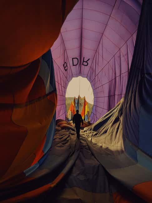 Image N°15 de Cappadoce : Vol en montgolfière à Goreme au-dessus des Fairychimneys activité à Göreme, publiée par le prestataire