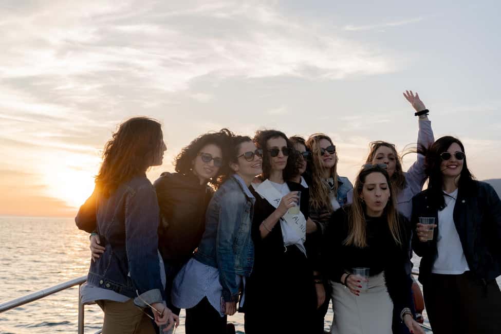 image n.10 of La Spezia: Sunset Cruise with Aperitif and Dinner activity in Porto Venere, uploaded by supplier