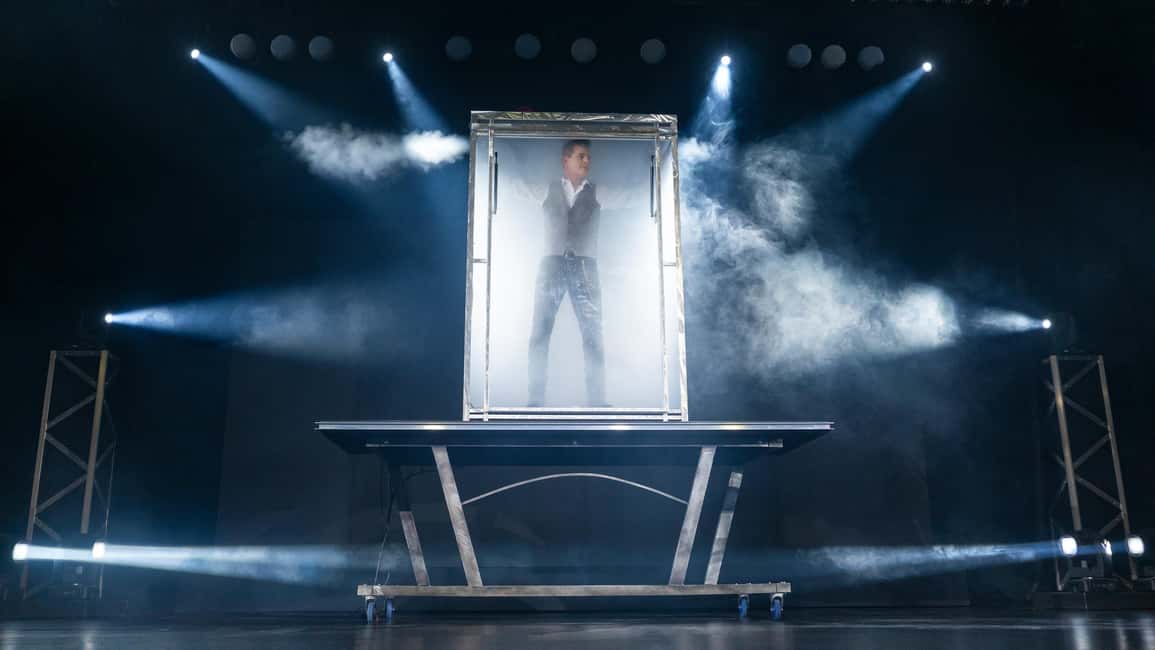 image n.11 of Niagara Falls, Canada: Wild Magic Show Ticket activity in Niagara Falls, Ontario, uploaded by supplier