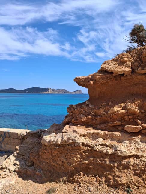 Image N°42 de TOUR DES INCONTOURNABLES D'IBIZA : Du patrimoine de l'Unesco aux plus belles plages activité à Ibiza (ville), publiée par le prestataire