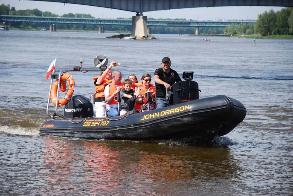 Immagine nº 17 di Varsavia: corsa adrenalinica sul fiume Vistola (Wisła) attività a Varsavia, caricata dal fornitore