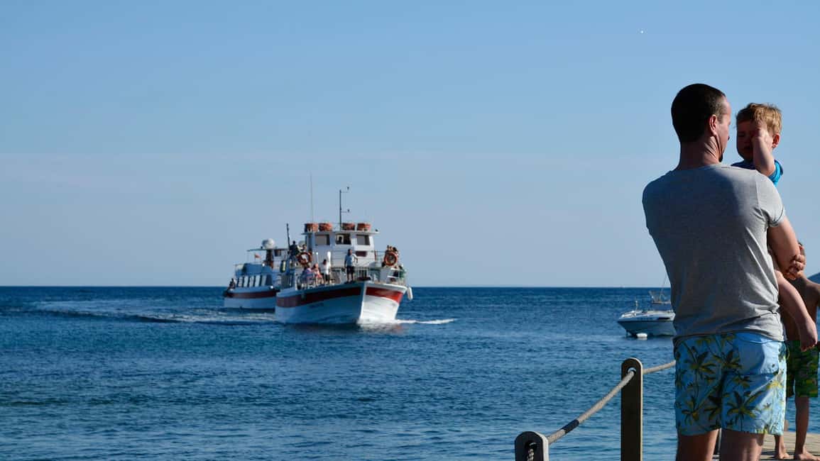 Image N°3 de Depuis l'est d'Ibiza : Transfert aller-retour en ferry de la ville d'Ibiza activité à Santa Eulària des Riu, publiée par le prestataire