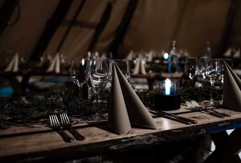 bild nr.5 av Njut av Aurora Show på toppen av berget inc tipi middag aktivitet i Norrbotten, uppladdad av arrangören