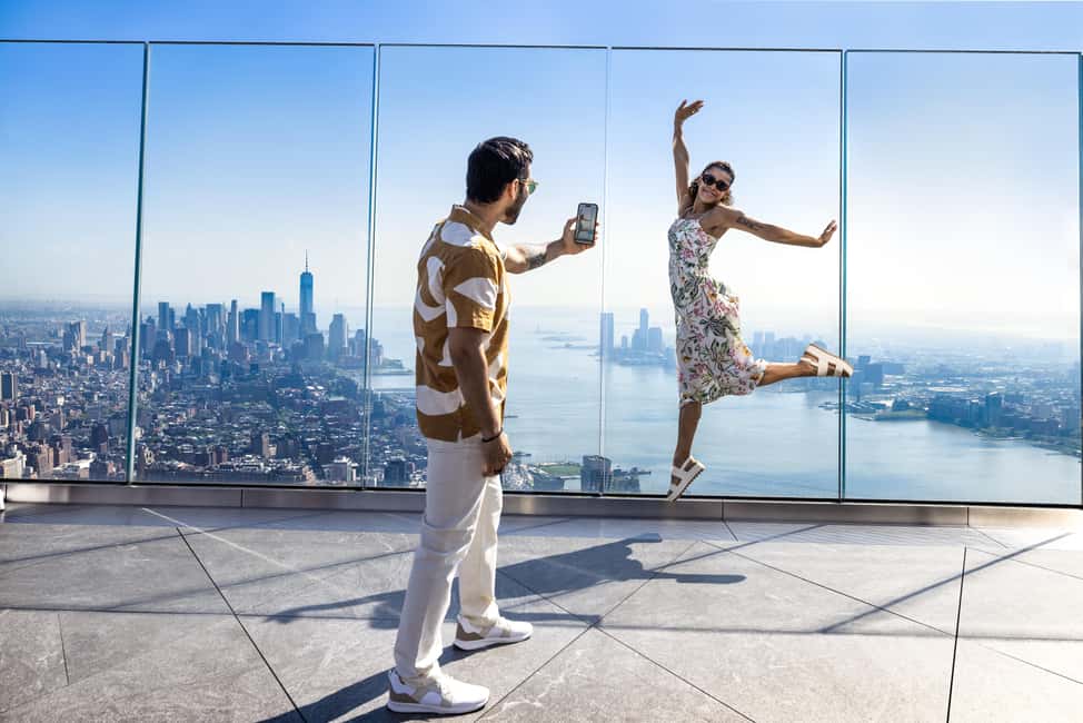 image n.7 of NYC: Chelsea & High Line Tour with Optional Edge Entry activity in New York City, uploaded by supplier