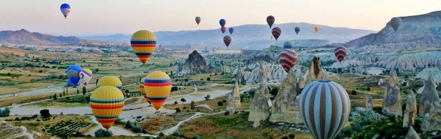 imagem n.7 de Antalya: Visita guiada de 2 dias à Capadócia com opção de hotel numa gruta atividade em Kaymakli, carregada pelo fornecedor