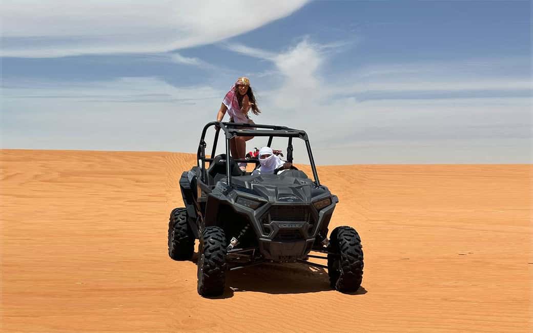 imagem n.12 de Dubai: Experiência de Quad Bike, Dune Buggy e Sandboarding atividade em Dubai, carregada pelo fornecedor