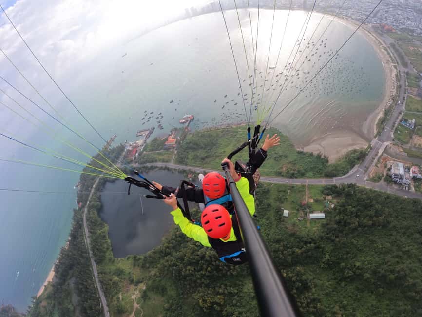 image n.3 of Da Nang Private paragliding experience on Monkey Mountain activity in Central Vietnam, uploaded by supplier