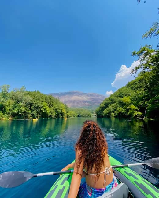 billede nr.1 af aktiviteten Sarande: Blue Eye Kayak og vandretur & Lekursi Slot i Muzinë, uploadet af udbyder