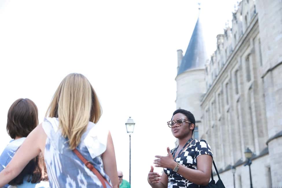 Image N°5 de Visite à pied avec billets réservés pour Notre-Dame et la Sainte-Chapelle en option. activité à Paris, publiée par le prestataire