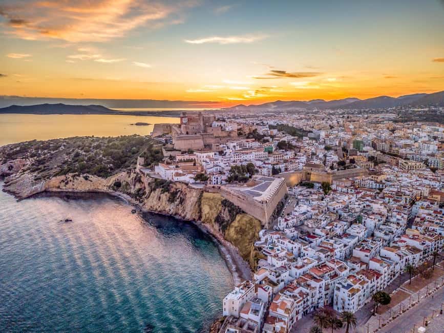 Image N°11 de Ibiza : Excursion à terre ultime avec prise en charge au port activité à Ibiza (ville), publiée par le prestataire