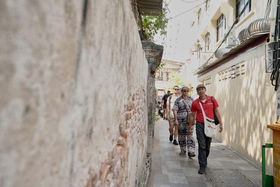 image n.2 of Bangkok: Talad Noi Hidden Gems & Street Food Adventure activity in Bangkok, uploaded by supplier