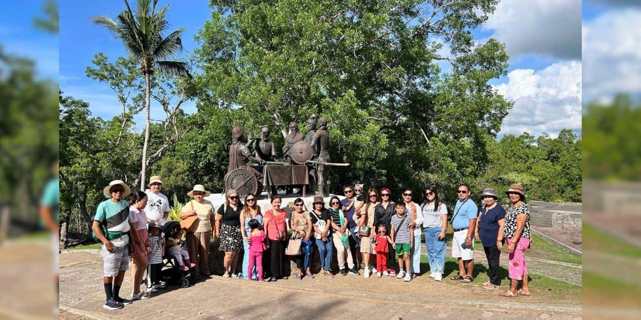 imagem n.2 de Bohol: Excursão partilhada pelas colinas de chocolate, társios e rio Loboc atividade em Cidade de Tagbilaran, carregada pelo fornecedor
