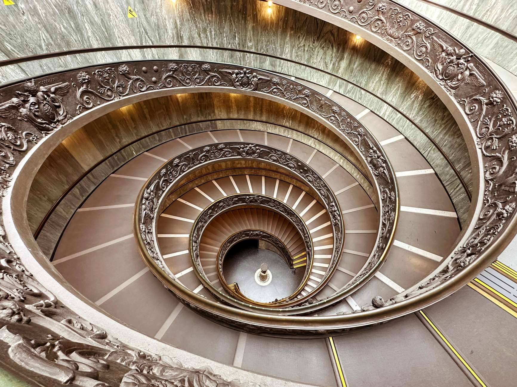 Rome: Vatican Museums & Sistine Chapel Evening Guided Tour