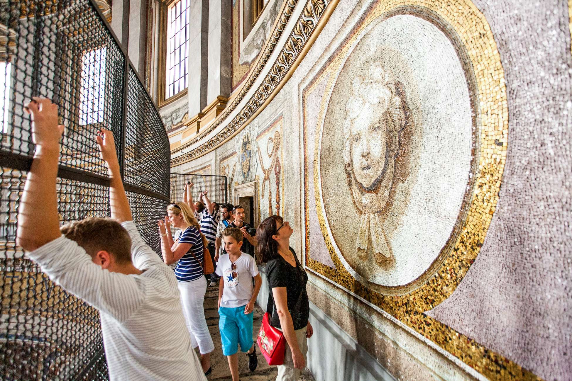 Rome: St. Peter's Basilica & Dome Entry Ticket & Audio Tour