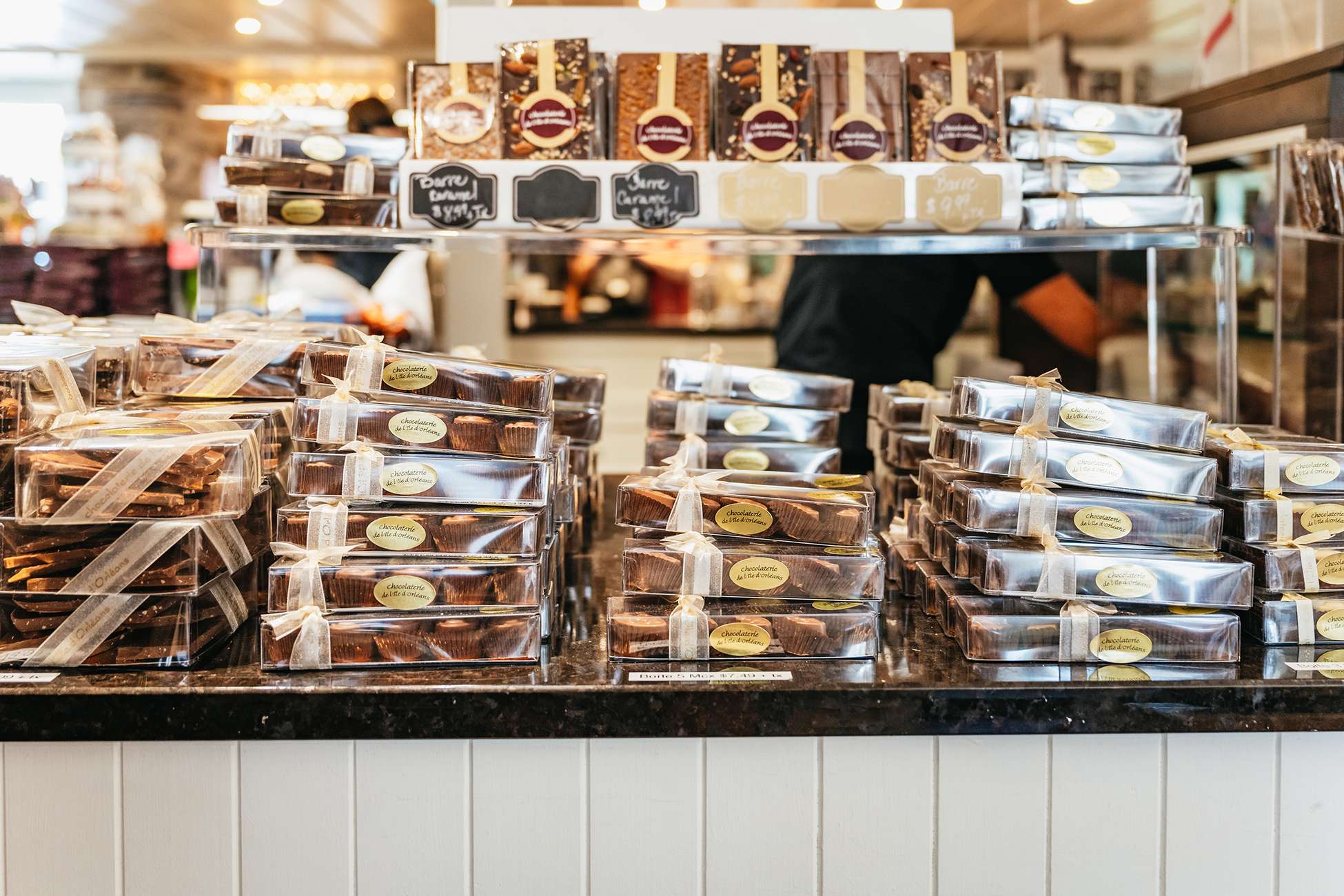 Quebec City: Montmorency Falls & Ile d'Orleans Half-Day Tour