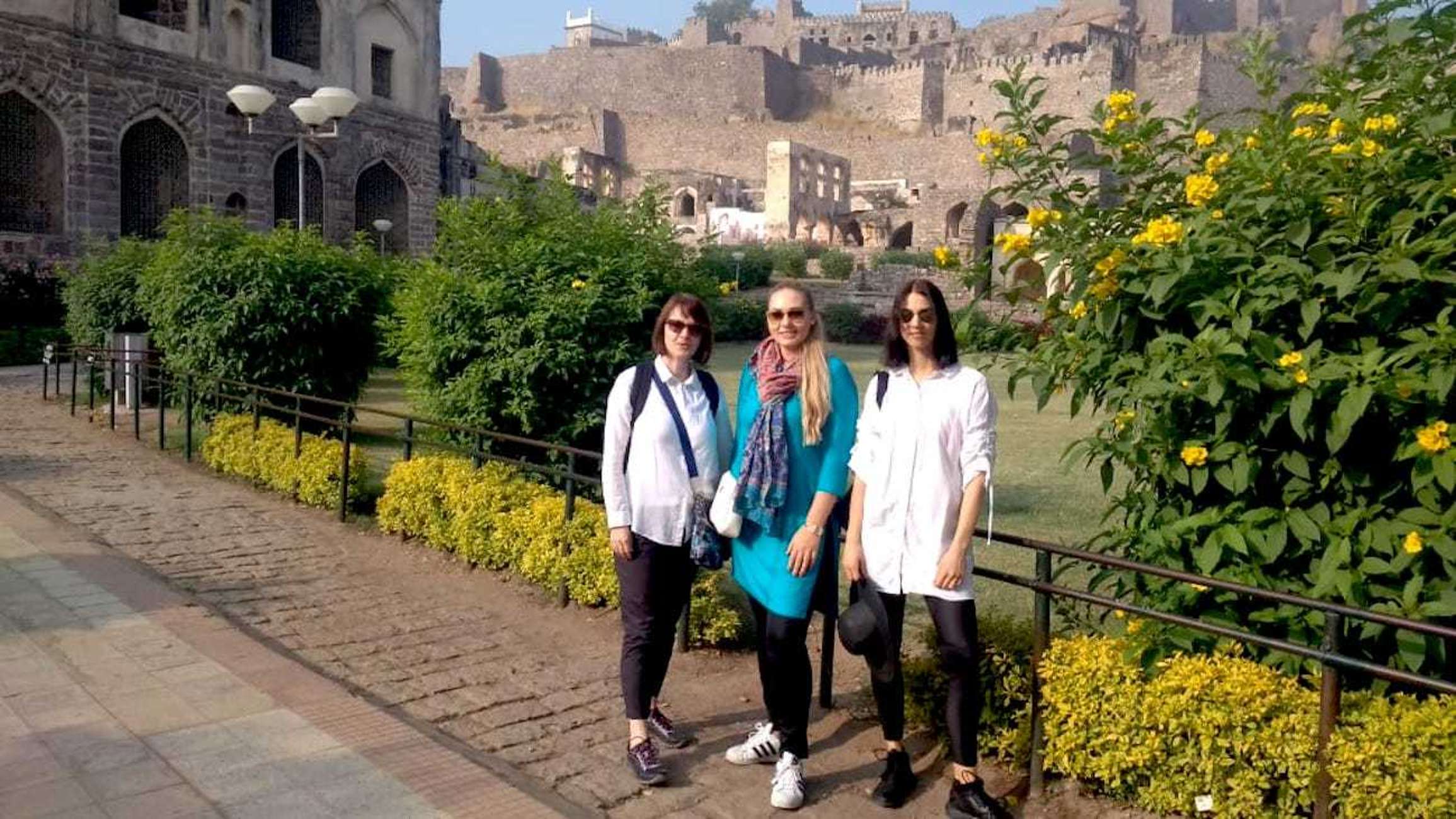 Hyderabad: Golconda Fort and Qutub Shahi Tombs Half-Day Tour