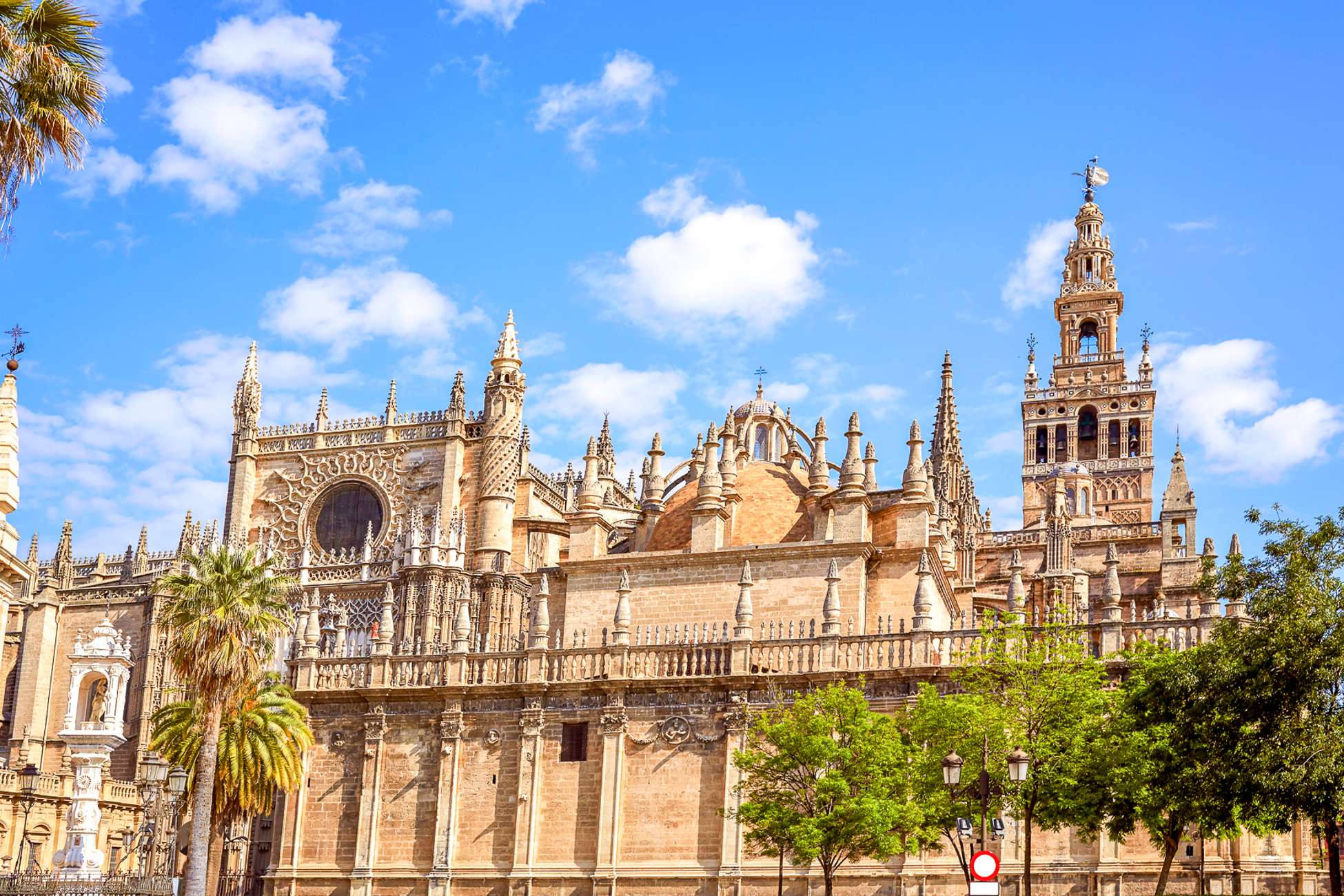 Seville Cathedral and Giralda Tower Guided Tour and Tickets