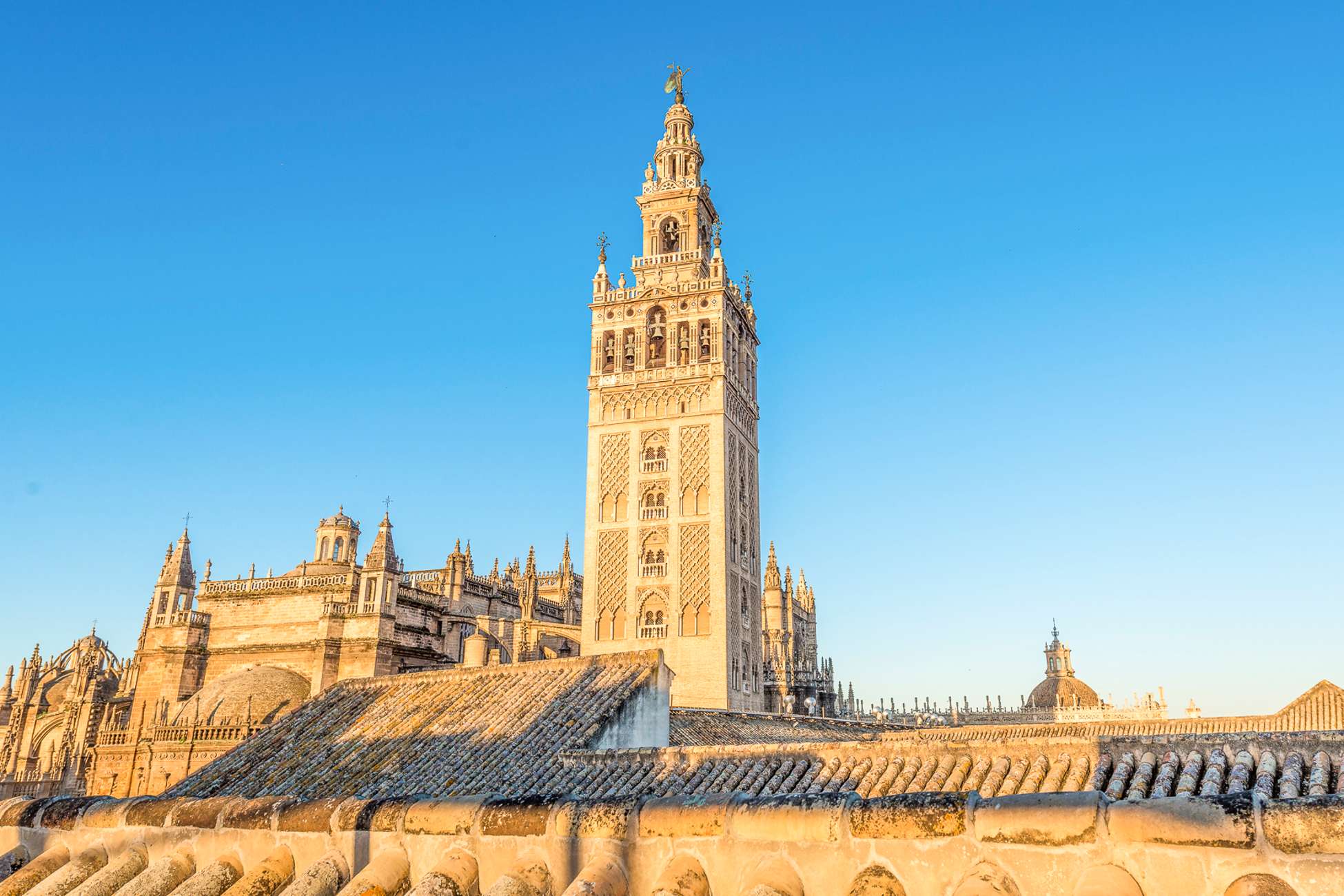 Seville Cathedral and Giralda Tower Guided Tour and Tickets