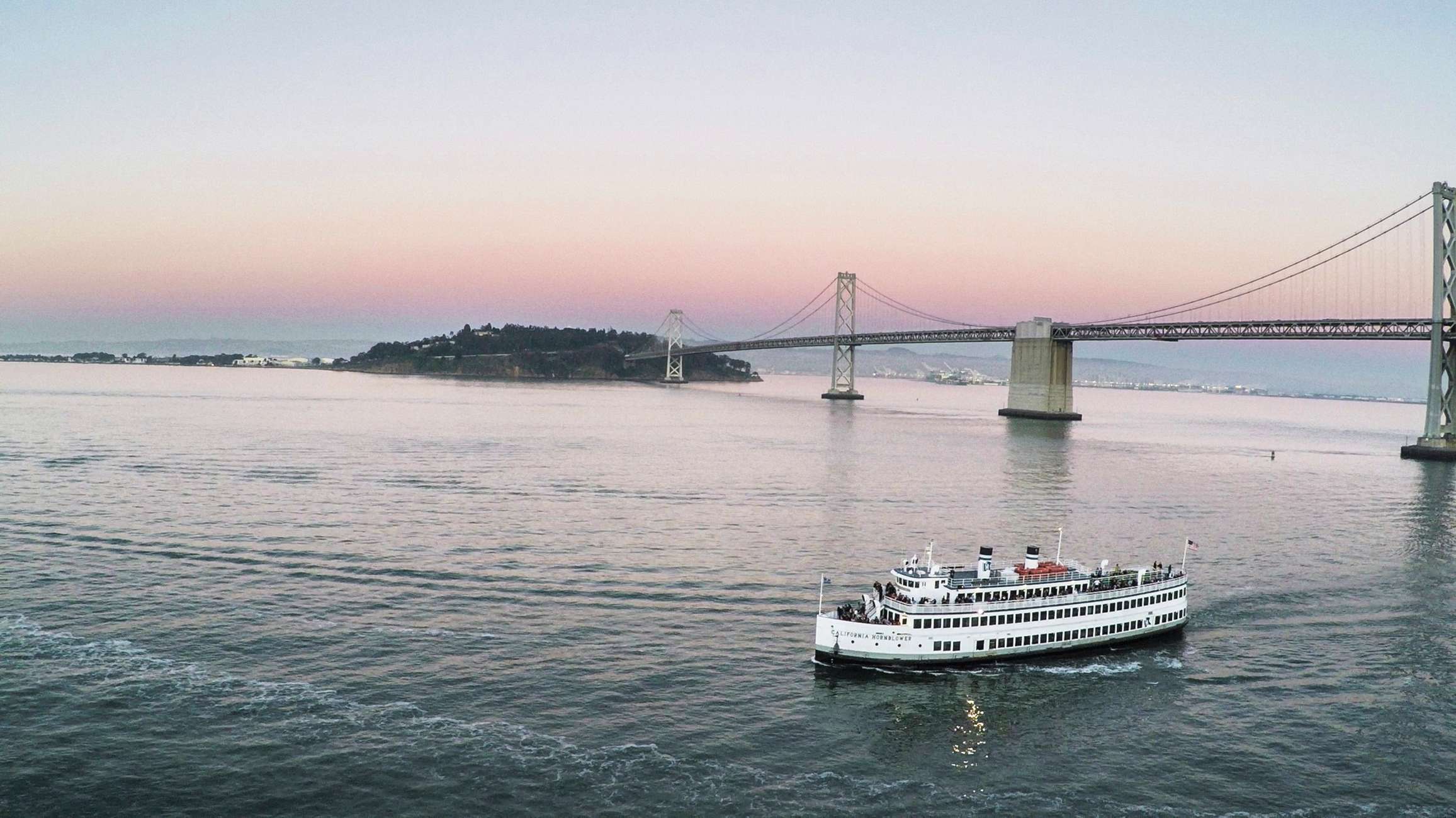 San Francisco: City Cruises Premier Brunch or Dinner Cruise