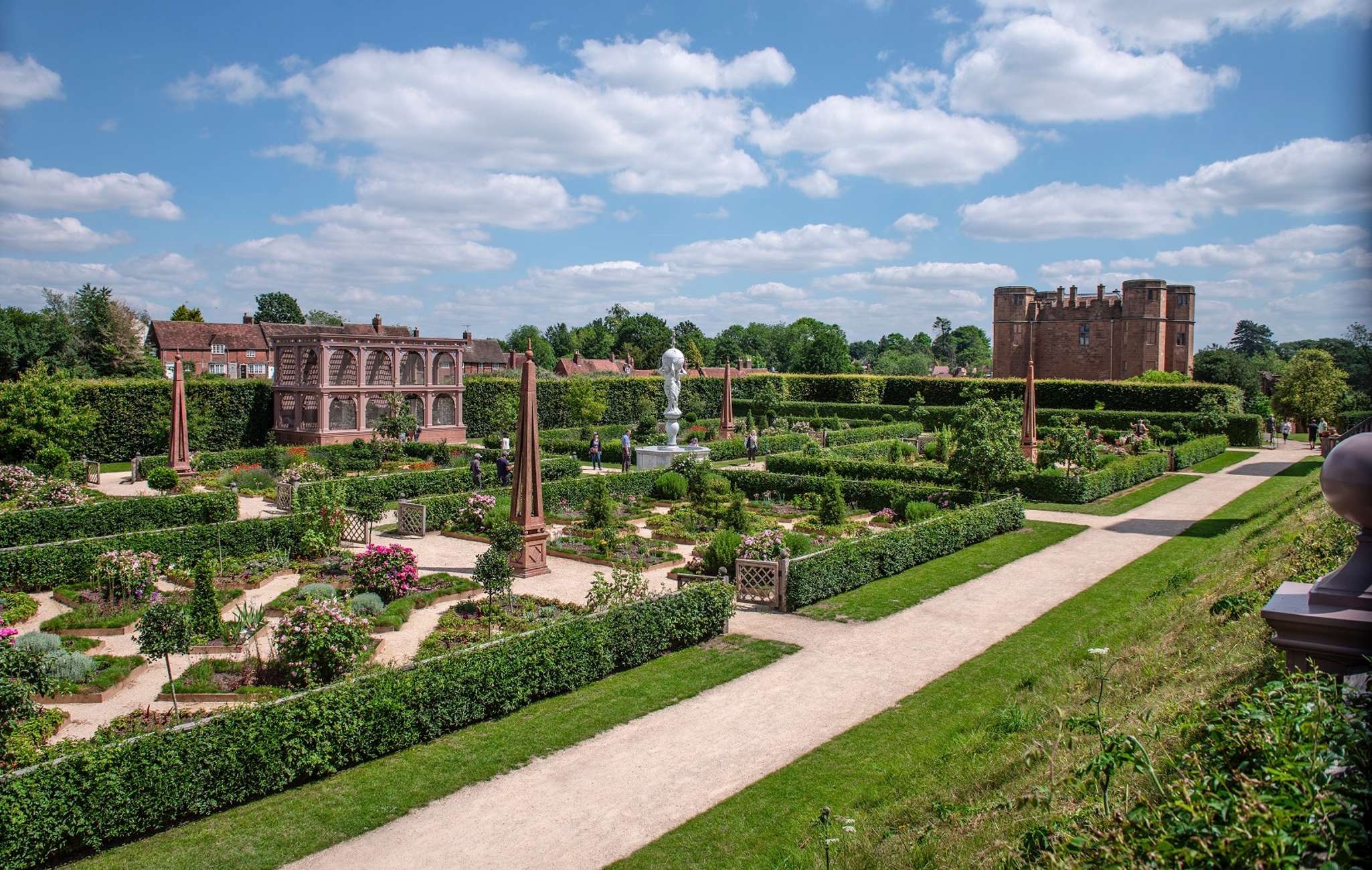 Kenilworth Castle and Elizabethan Garden Entry Ticket