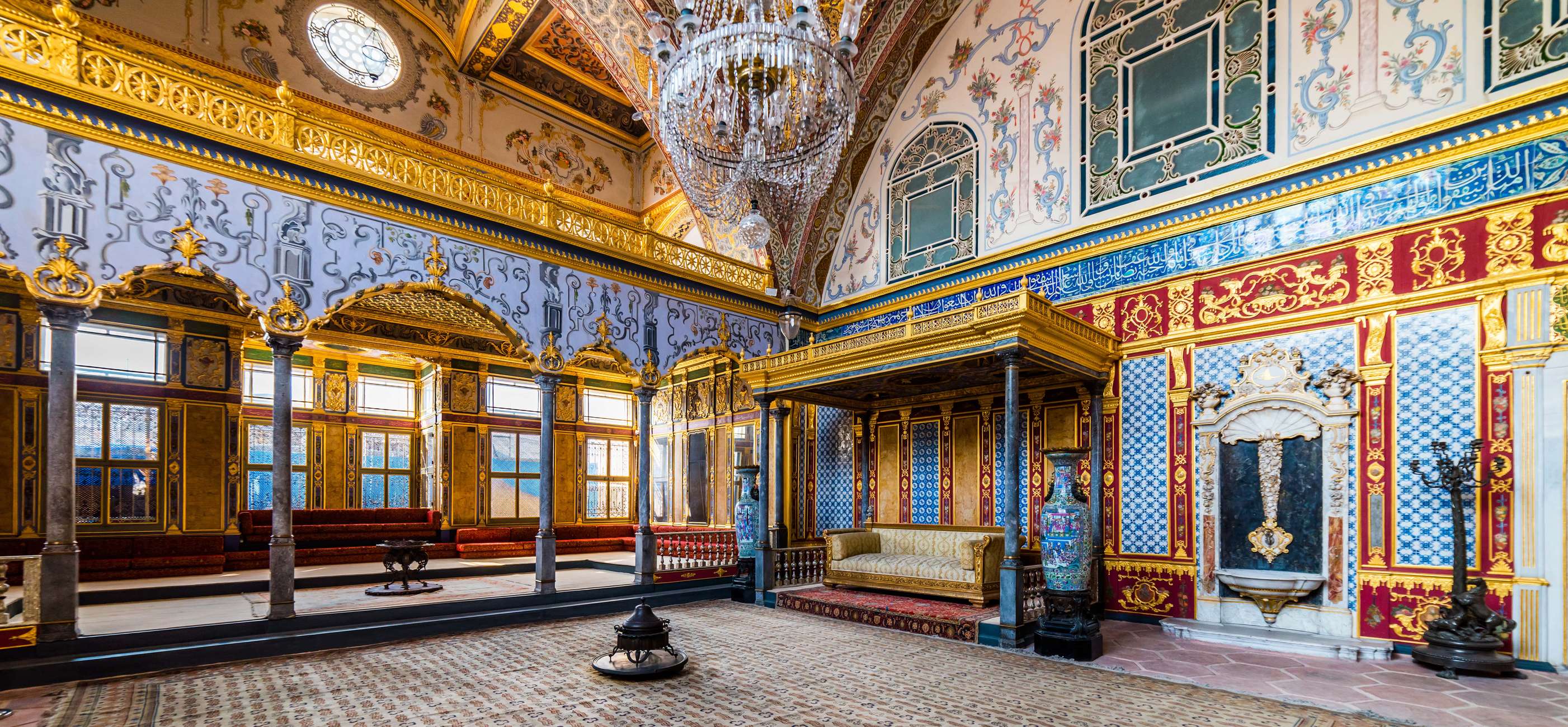 Istanbul: Topkapi Palace and Harem Ticket with Audio Guide