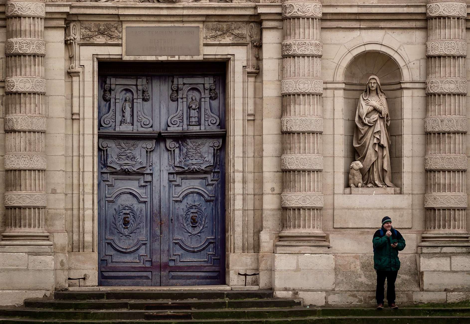 Paris: Creepy Middle Ages Walking Tour