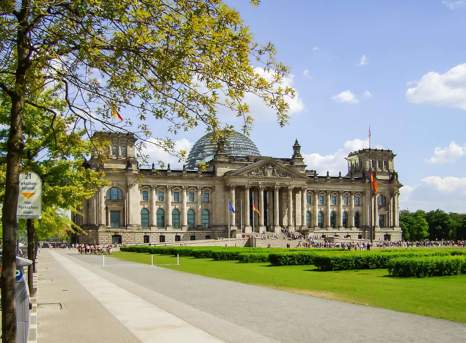 Berlin: Reichstag, Plenary Chamber, Cupola & Government Tour
