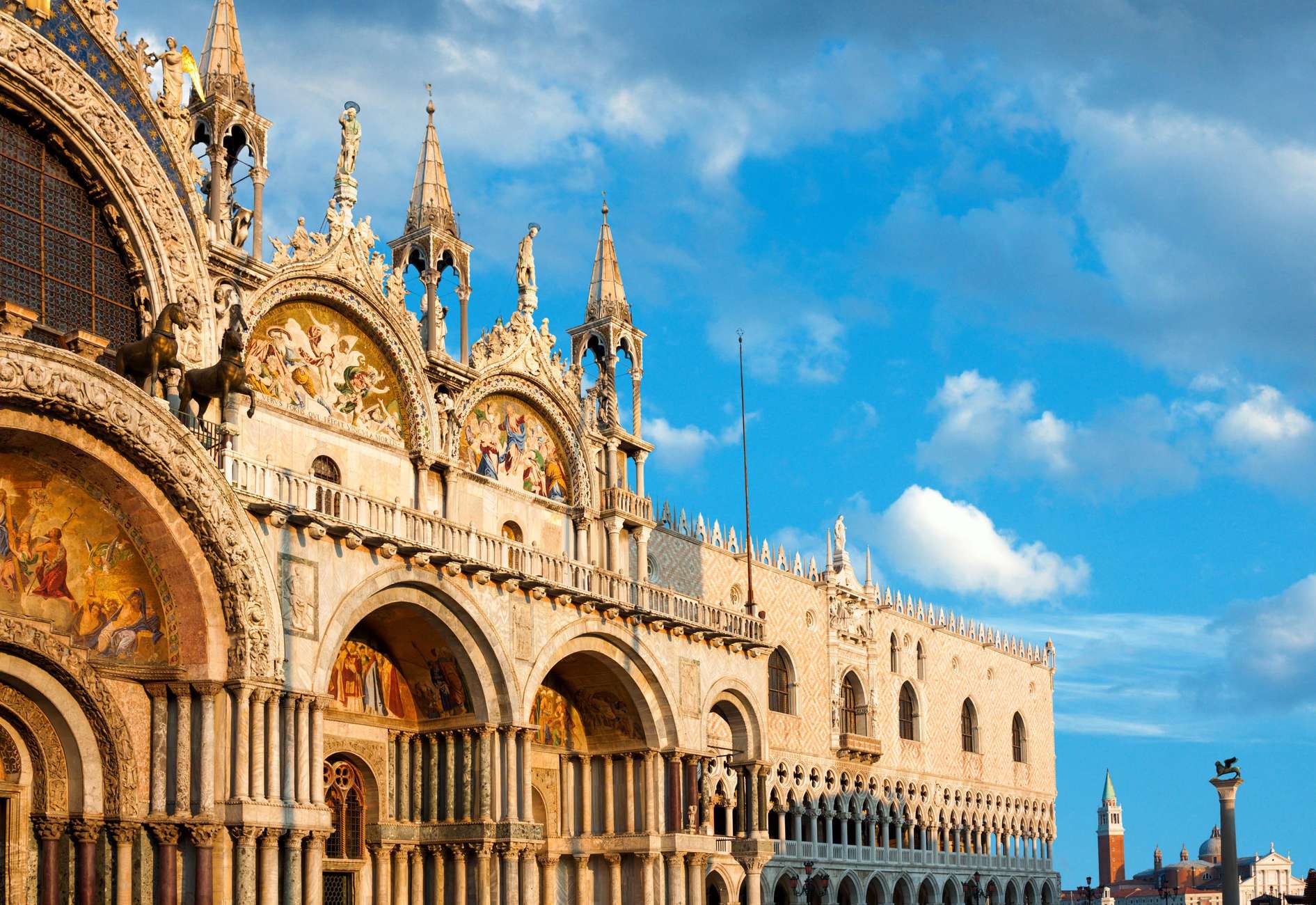Venice: St. Mark's Basilica, Doge's Palace & Bridge of Sighs