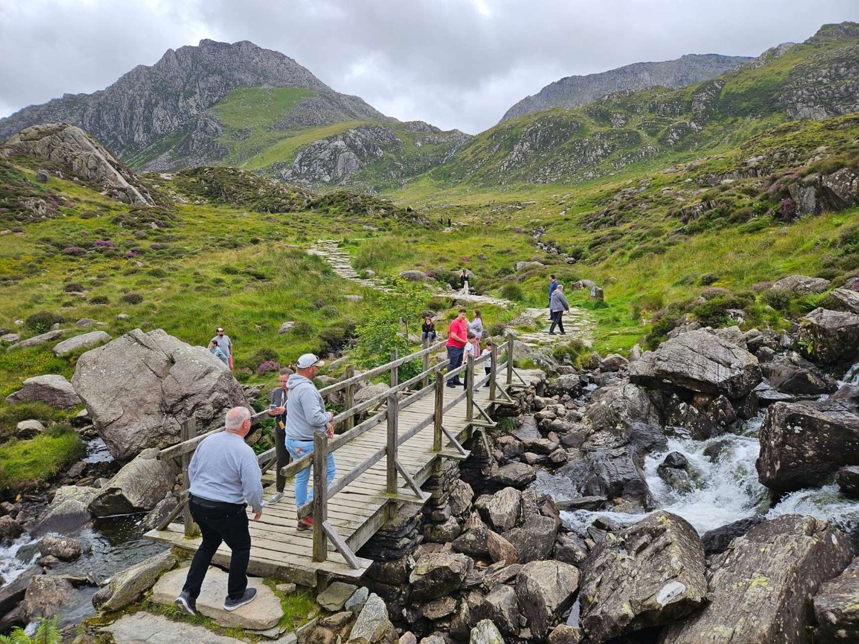 From Holyhead: North Wales Sightseeing Tour Shore Excursion