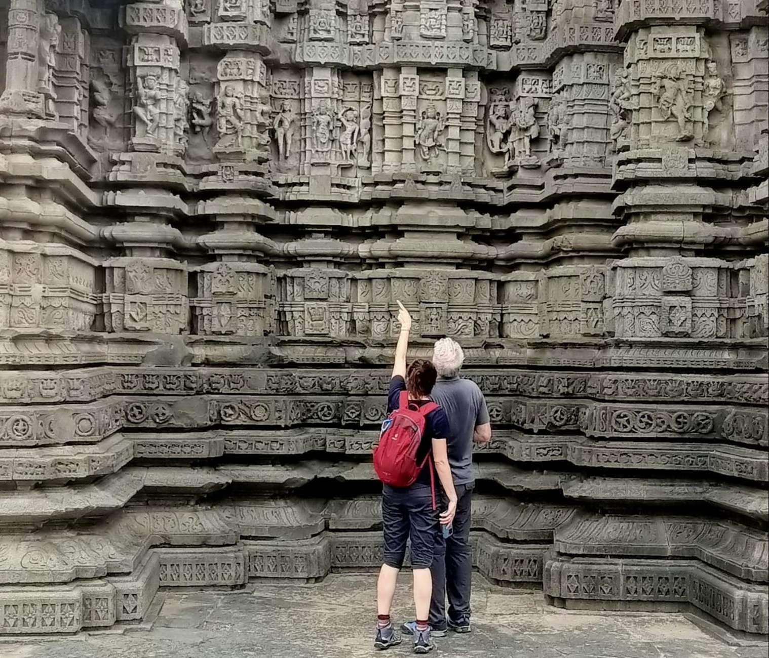 From Aurangabad: Private Tour Hampi, Badami, Ajanta & Ellora