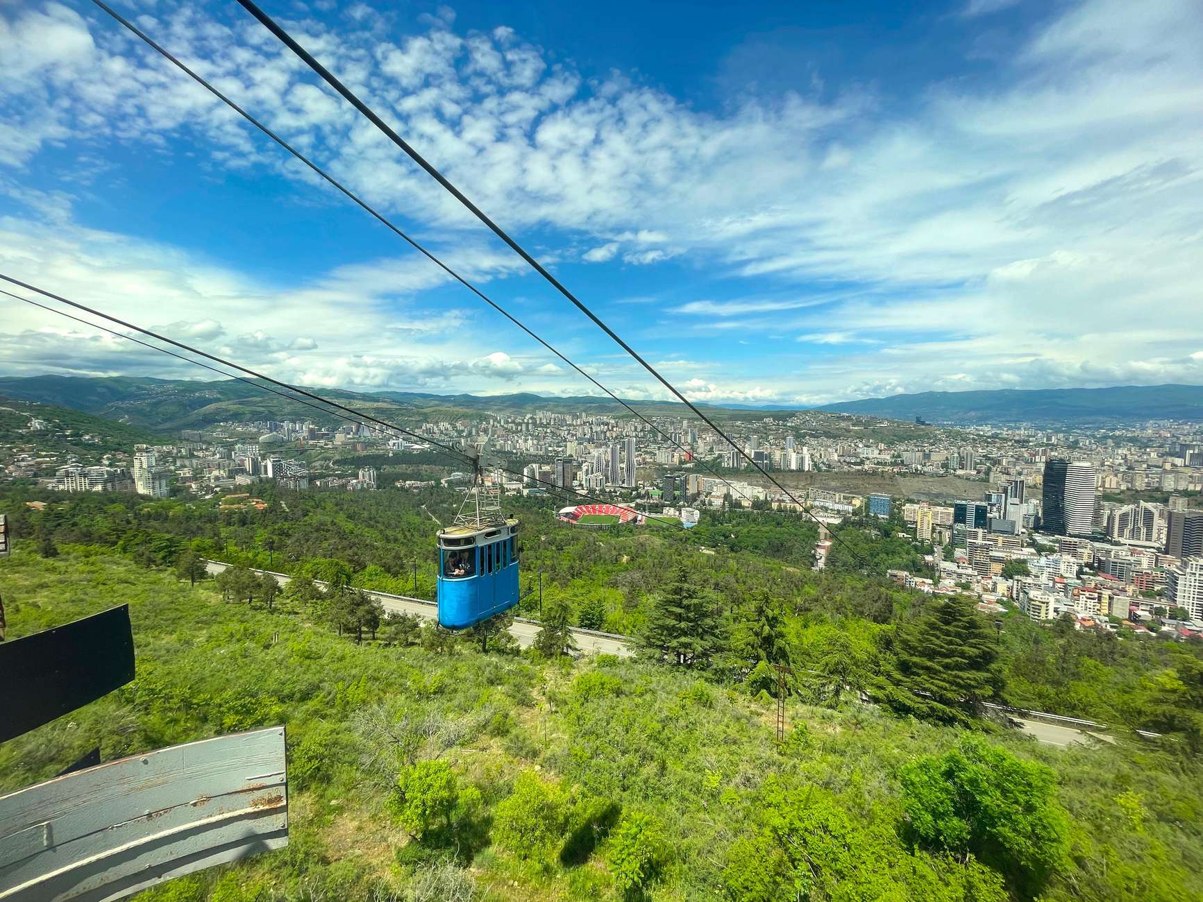 Tbilisi 2 Parks: Turtle Lake & Dedaena Park with Flea Market