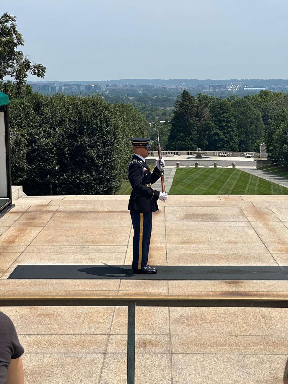 DC: Hop-On Hop-Off with 17 Stops plus Arlington Walking Tour