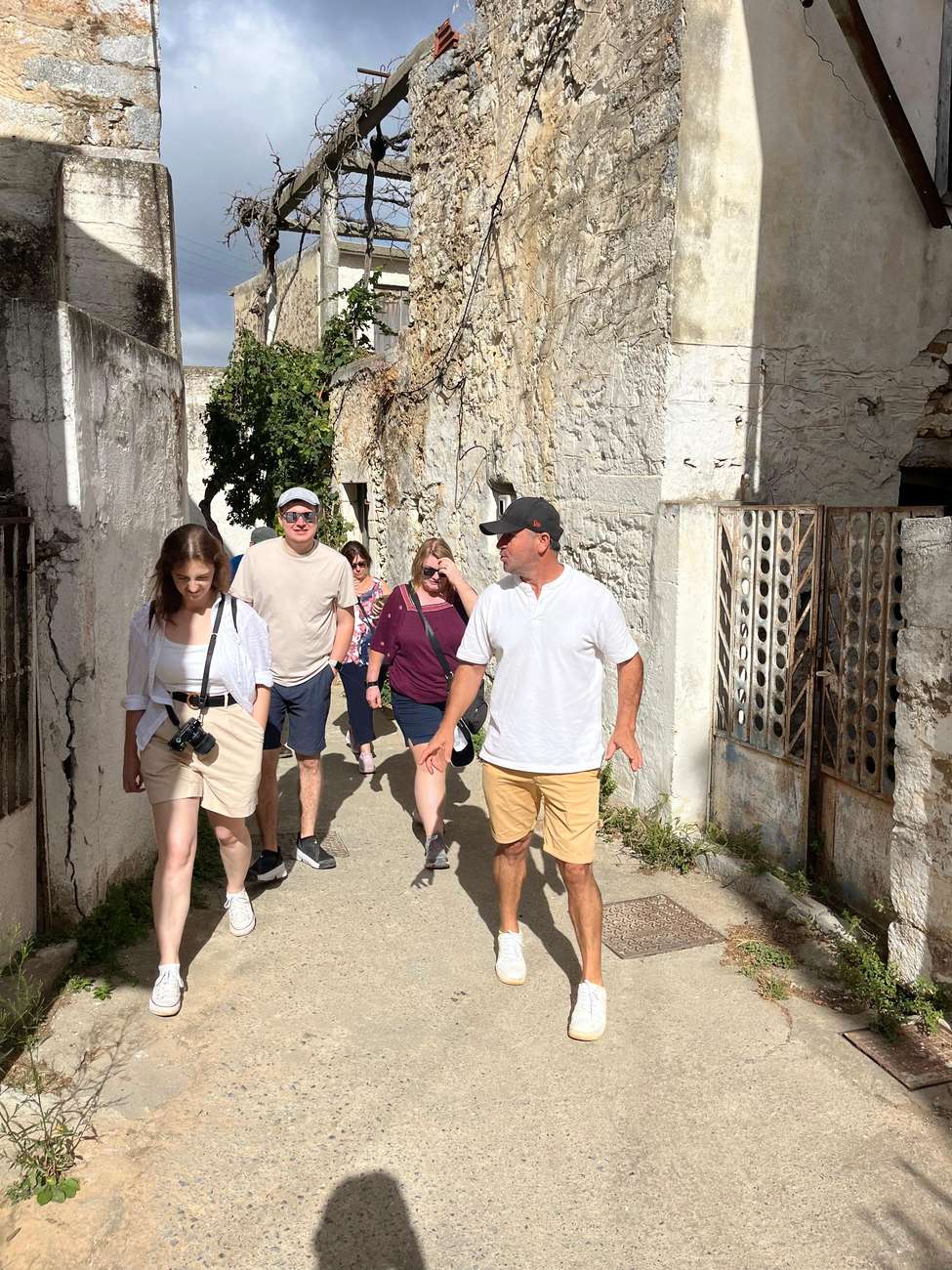 Knossos, Zeus, Villages & Olive Oil Factory Tour