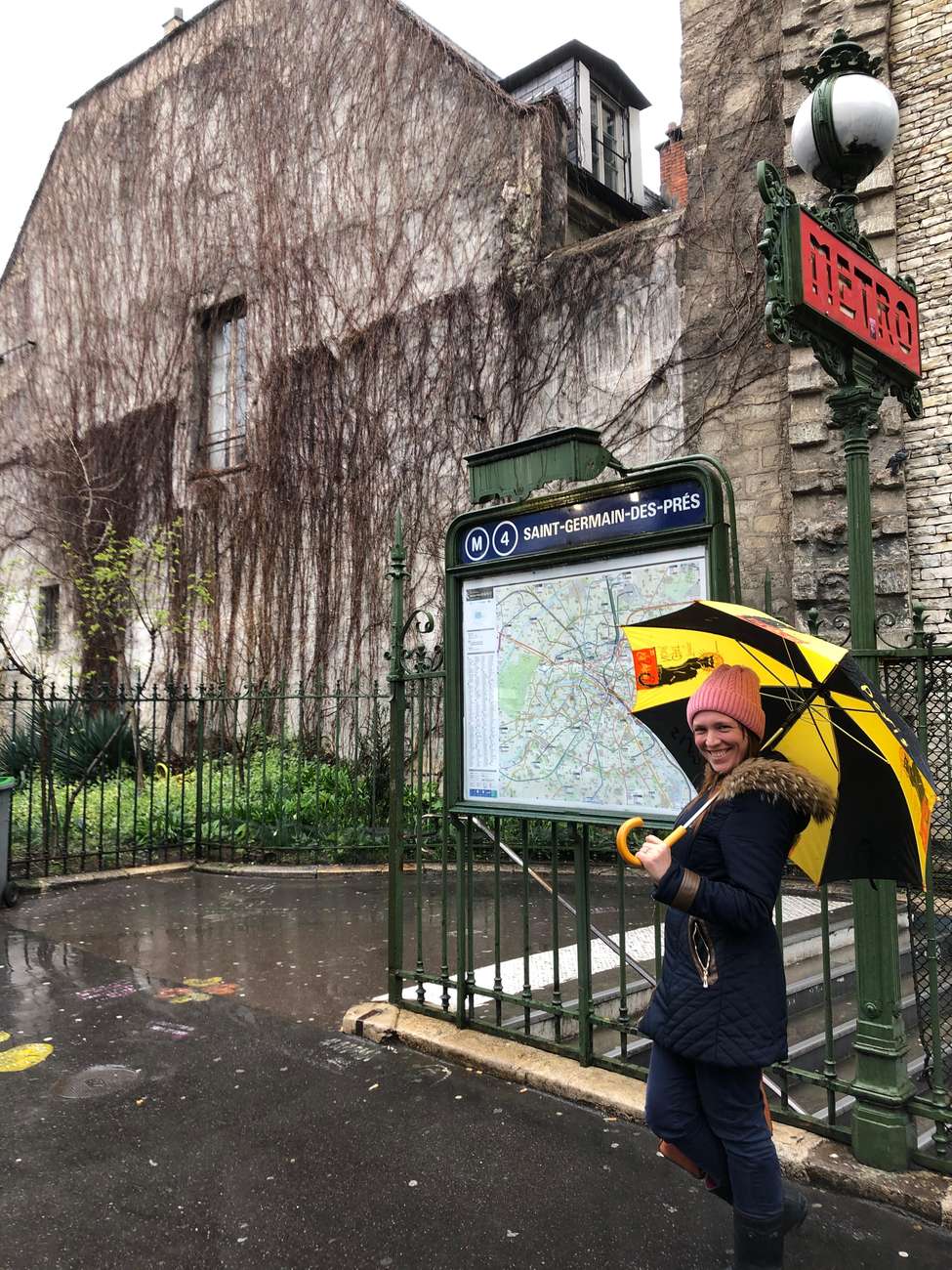 Paris: Old Town & Latin Quarter Guided Walking Tour