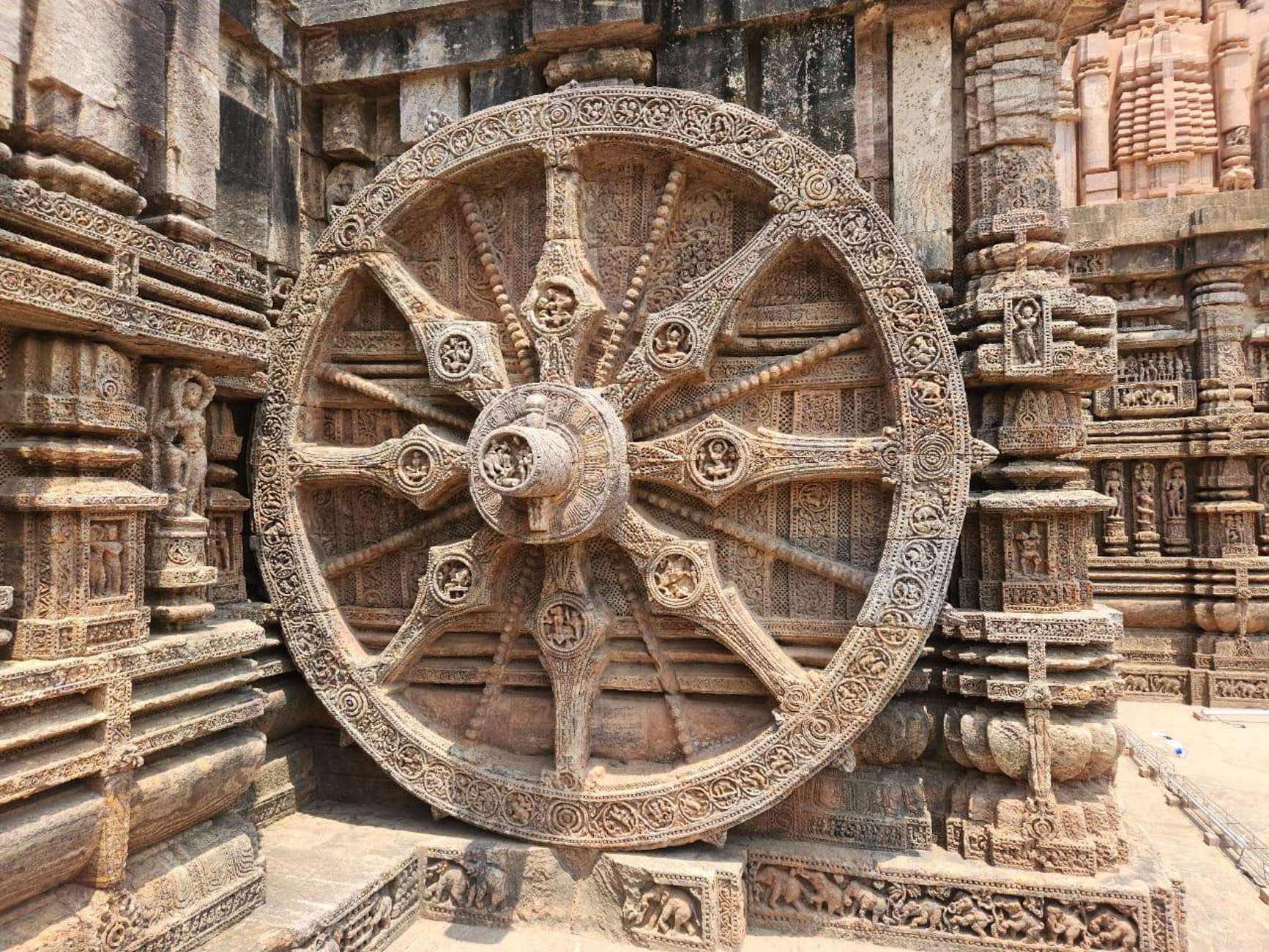 Bhubaneswar: Konark and Bhubaneswar Private Day Trip